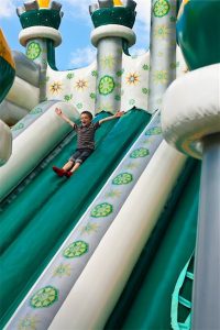 bounce-house-400-05289821d-200x300